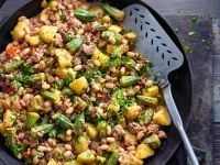 Philippinischer Kartoffel-Hackfleisch-Topf (Picadillo) Rezept