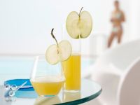 Pikanter Apfel-Ananas-Saft Rezept