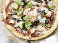 Pizza mit Thunfisch Rezept
