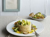 Quinoa mit Brokkoli, Pilzen und Currysauce Rezept