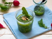 Radieschengrün-Pesto