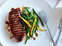 Rinderhüftsteaks mit Estragonbohnen Rezept