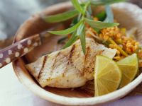 Rotes-Linsen-Gemüse mit gegrilltem Catfish Rotes-Linsen-Gemüse mit gegrilltem Catfish
