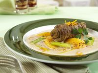 Roulade vom Rind mit Orangen Roulade vom Rind mit Orangen