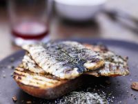 Sardinen vom Grill mit Rosmarin Salz Rezept