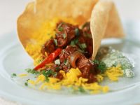Scharfes Curry mit Lamm dazu Safranreis und indisches Brot (Papadam) Rezept