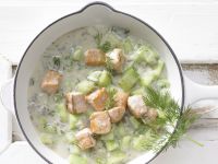 Schmorgurken mit Lachs und Dill Rezept
