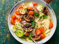 Schnelle Nudelsuppe Rezept