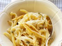 Schupfnudeln mit Weißkohl-Sahnesoße Rezept