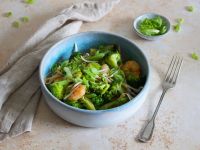 Shrimps mit Brokkoli und Sprossen aus dem Wok Rezept