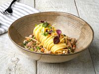 Spaghetti mit weißer Soja-Bolognese Rezept