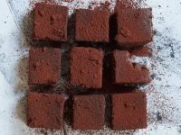 Süßkartoffel-Brownies mit Datteln Rezept
