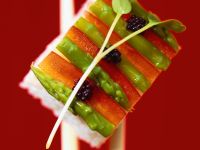 Sushi mit Paprika und Spargel Sushi mit Paprika und Spargel
