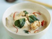 Thailändische Hühnchen-Kokos-Suppe Rezept