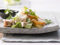 Thailändischer Hähnchensalat Rezept
