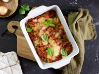 Überbackene Nudeln mit Tomatensoße und Käse Rezept