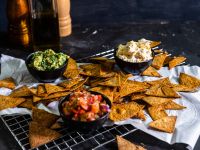 Vollkorn-Tortilla-Chips mit Dips Rezept