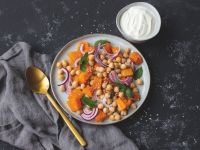 Warmer Kürbissalat mit Kichererbsen Rezept