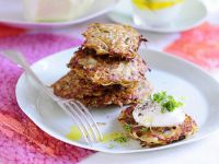 Weißkrautpuffer mit Leinölquark Rezept