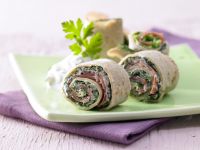 Wirsing-Crêpe-Röllchen Rezept
