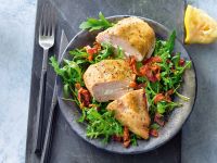 Zitronen-Meerrettich-Hähnchen auf Rucola Rezept