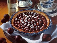 Zwetschgenkuchen mit Schlagsahne Rezept