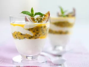 Bananen-Maracuja-Joghurt Bananen-Maracuja-Joghurt