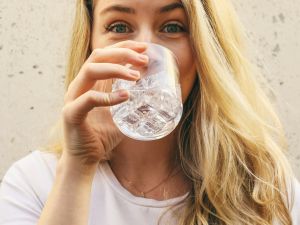 7 Gründe mehr Wasser zu trinken