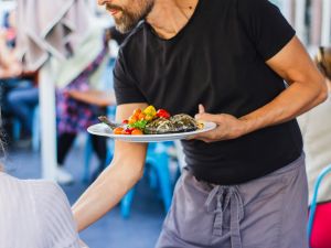 Diät im Restaurant: So genießen Sie auswärts essen