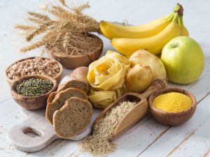 Wie viele Kohlenhydrate sollte man am Tag essen, um abzunehmen?