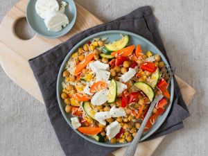 Gemüse-Reis-Pfanne mit Ziegenkäse Rezept