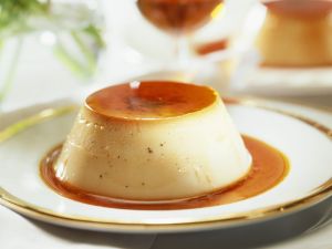 Karamellpudding Rezept | EAT SMARTER
