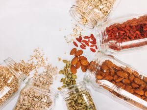 Seed Cycling: Hormonbalance durch diese Ernährung?