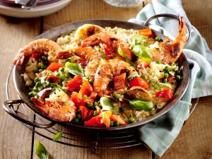 Ofen-Risotto mit Garnelen und Paprika