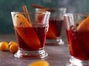Orangenpunsch mit Zimt Rezept