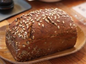 Hilft Eiweißbrot beim Abnehmen?