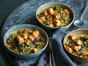 Schwarzkohl-Curry mit Tofu Rezept