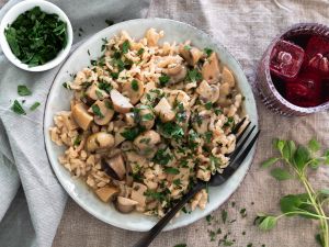 Selbstgemachte Spätzle mit Pilzragout Rezept