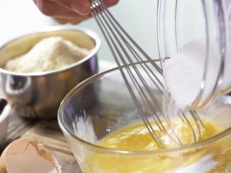 Ananas-Möhren-Kuchen Zubereitung Schritt 3 Ananas-Möhren-Kuchen Zubereitung Schritt 3