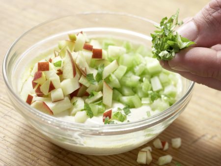 Apfel-Sellerie-Brotaufstrich Zubereitung Schritt 4 Apfel-Sellerie-Brotaufstrich Zubereitung Schritt 4