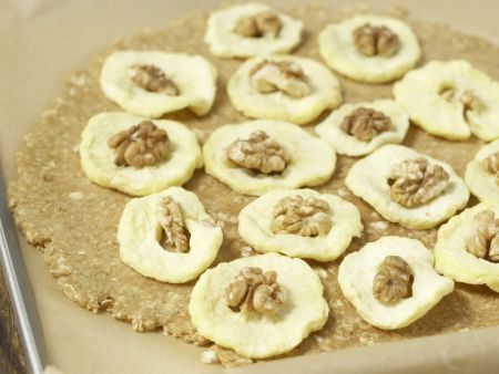 Apfel-Walnuss-Schnitten Zubereitung Schritt 6 Apfel-Walnuss-Schnitten Zubereitung Schritt 6