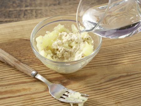 Apfelmus-Brei mit Haferflocken Zubereitung Schritt 5 Apfelmus-Brei mit Haferflocken Zubereitung Schritt 5
