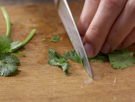 Aprikosen-Chutney auf Reiswaffel Zubereitung Schritt 4 Aprikosen-Chutney auf Reiswaffel Zubereitung Schritt 4