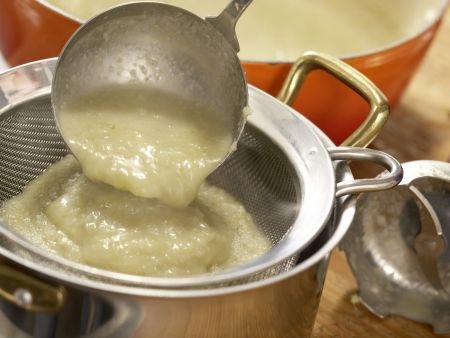Artischocken-Cremesuppe Zubereitung Schritt 10 Artischocken-Cremesuppe Zubereitung Schritt 10