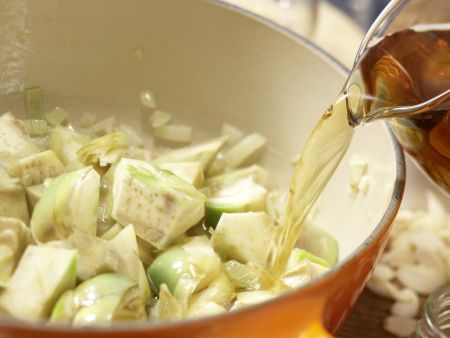 Artischocken-Cremesuppe Zubereitung Schritt 7 Artischocken-Cremesuppe Zubereitung Schritt 7