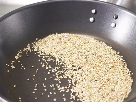 Asiatischer Hähnchensalat Zubereitung Schritt 8 Asiatischer Hähnchensalat Zubereitung Schritt 8
