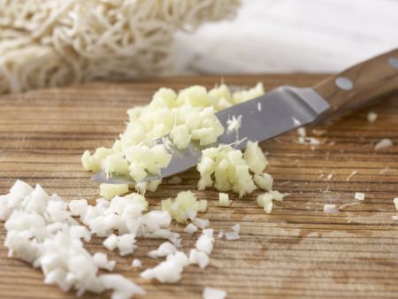 Asiatisches Entenragout mit Gemüse Zubereitung Schritt 2 Asiatisches Entenragout mit Gemüse Zubereitung Schritt 2