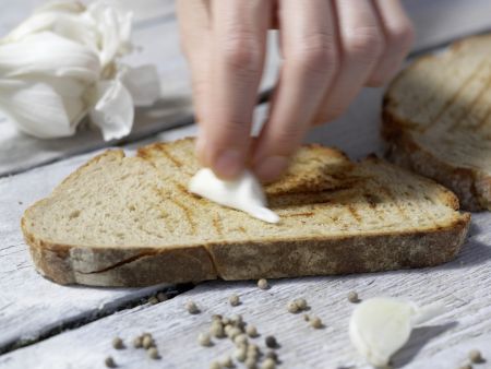 Auberginen-Bruschetta Zubereitung Schritt 8 Auberginen-Bruschetta Zubereitung Schritt 8