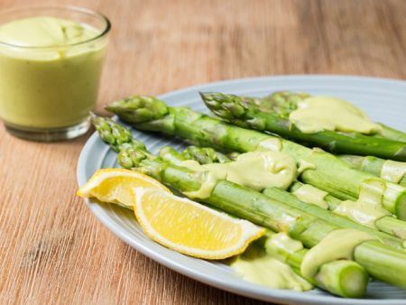 Avocado hollandaise Avocado hollandaise