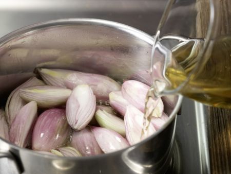 Balsamico-Dattel-Sauce Zubereitung Schritt 2 Balsamico-Dattel-Sauce Zubereitung Schritt 2